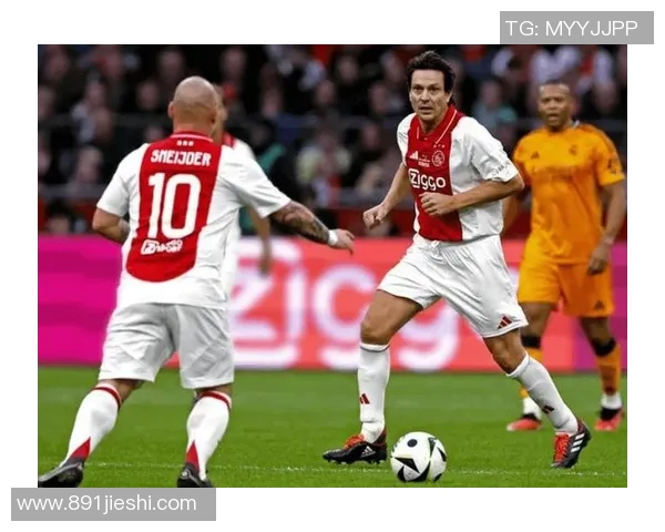 热爱足球的明星们：他们的场外激情与场内表现的完美结合